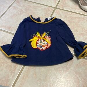 Marie Nicole Clothing toddler pumpkin shirt. Size XS.